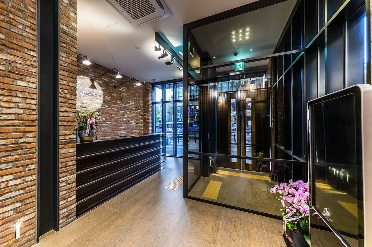 Hotel The Artist Dongdaemun Сеул Экстерьер фото